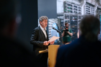 WKE Man Mining 92533