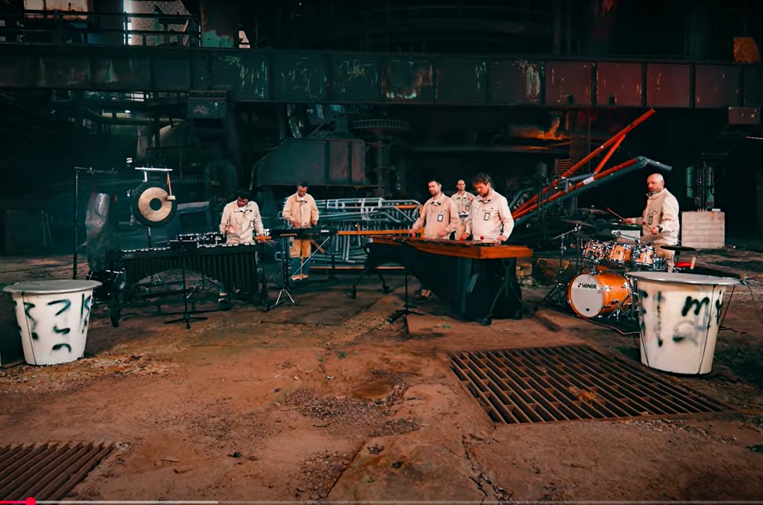 Percussion Under Construction performs L.A. by Martin Hennecke