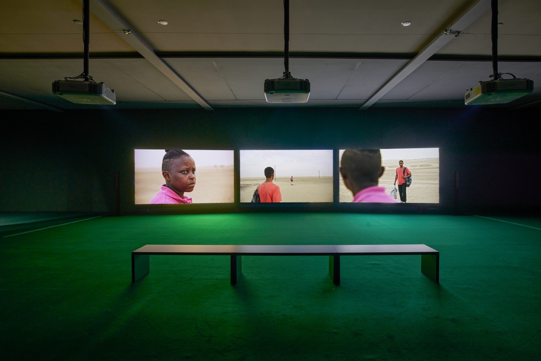 Afrika 163 Monitor 10 b