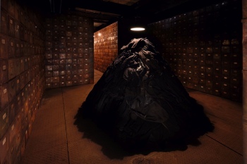 preview Christian Boltanski Die Zwangsarbeiter Querformat